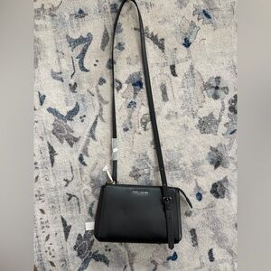 Marc Jacobs Elegant Black Crossbody Bag